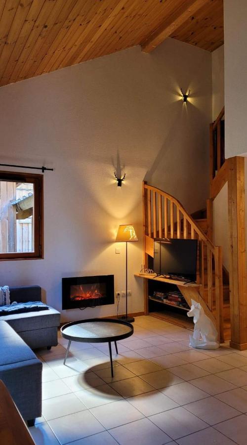Chalet By Sophie Superdevoluy Avec Piscine Eksteriør bilde
