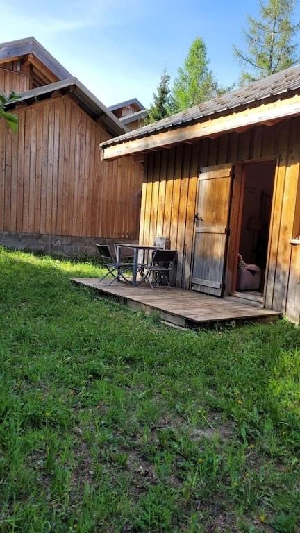 Chalet By Sophie Superdevoluy Avec Piscine Eksteriør bilde