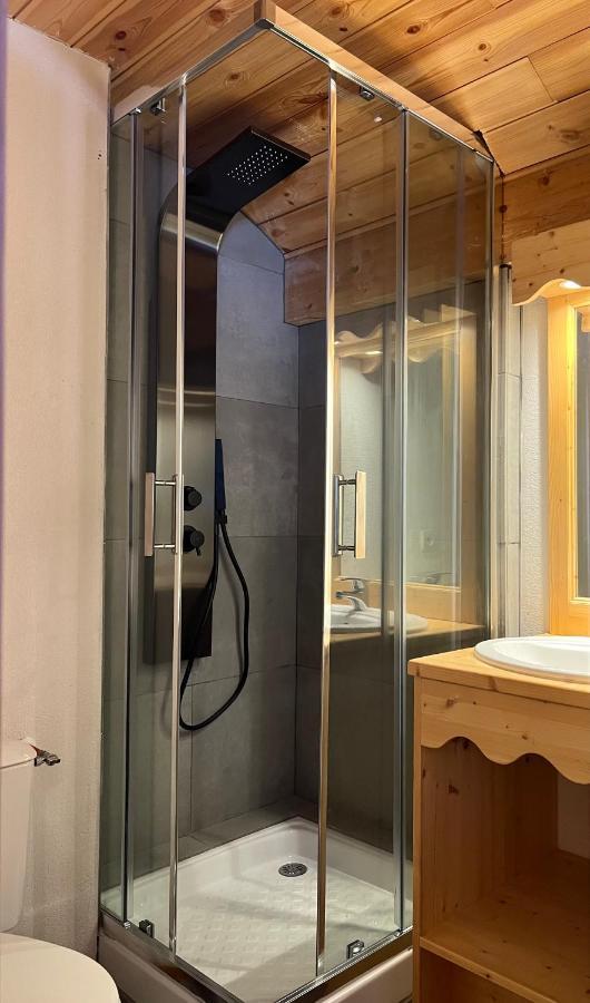 Chalet By Sophie Superdevoluy Avec Piscine Eksteriør bilde